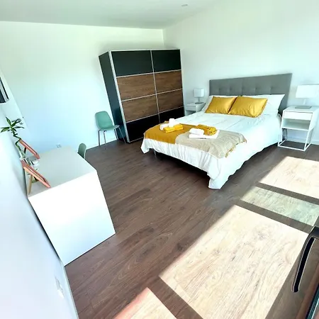 Villa Casa Iroko - A Modern Villa, With Private Pool, In A Quiet Area